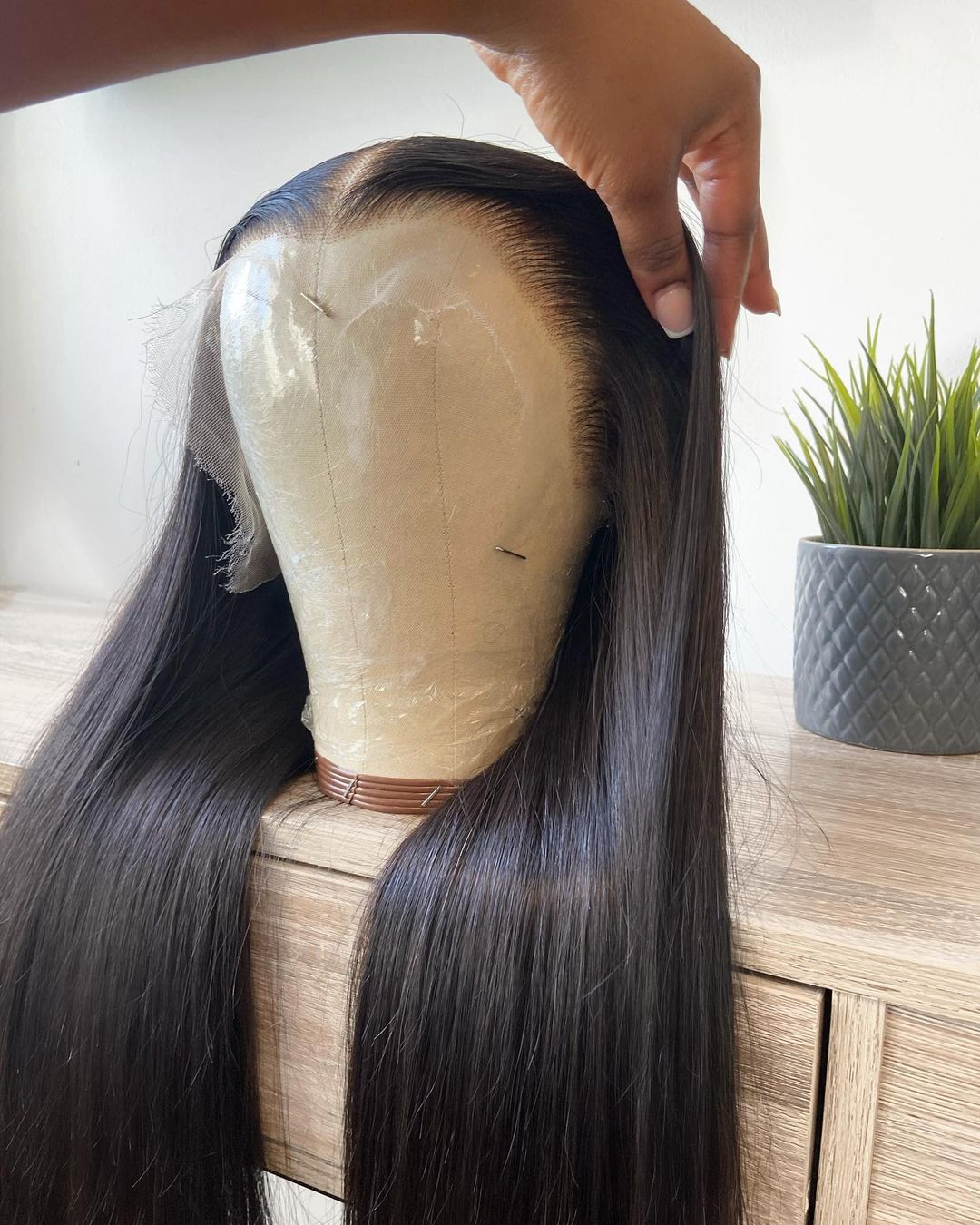 The Signature — Raw Hair Straight Wig