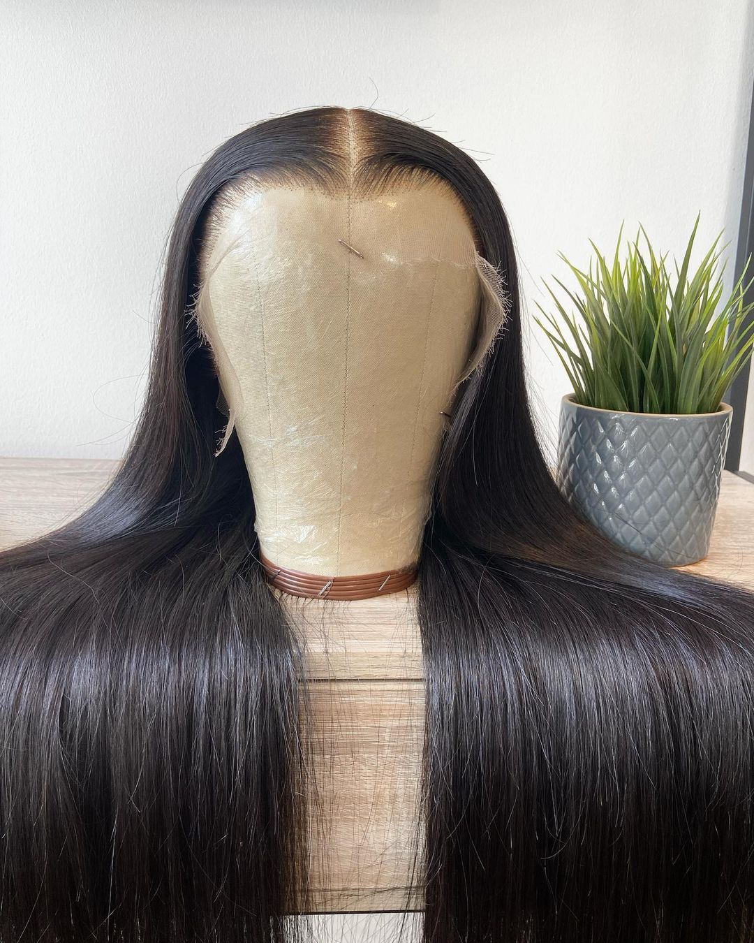 The Signature — Raw Hair Straight Wig